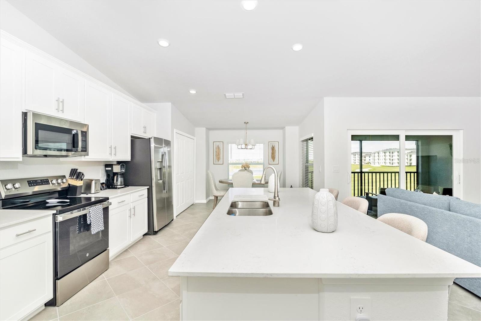 Image 10 of 89 For 17505 Opal Sand Drive 206