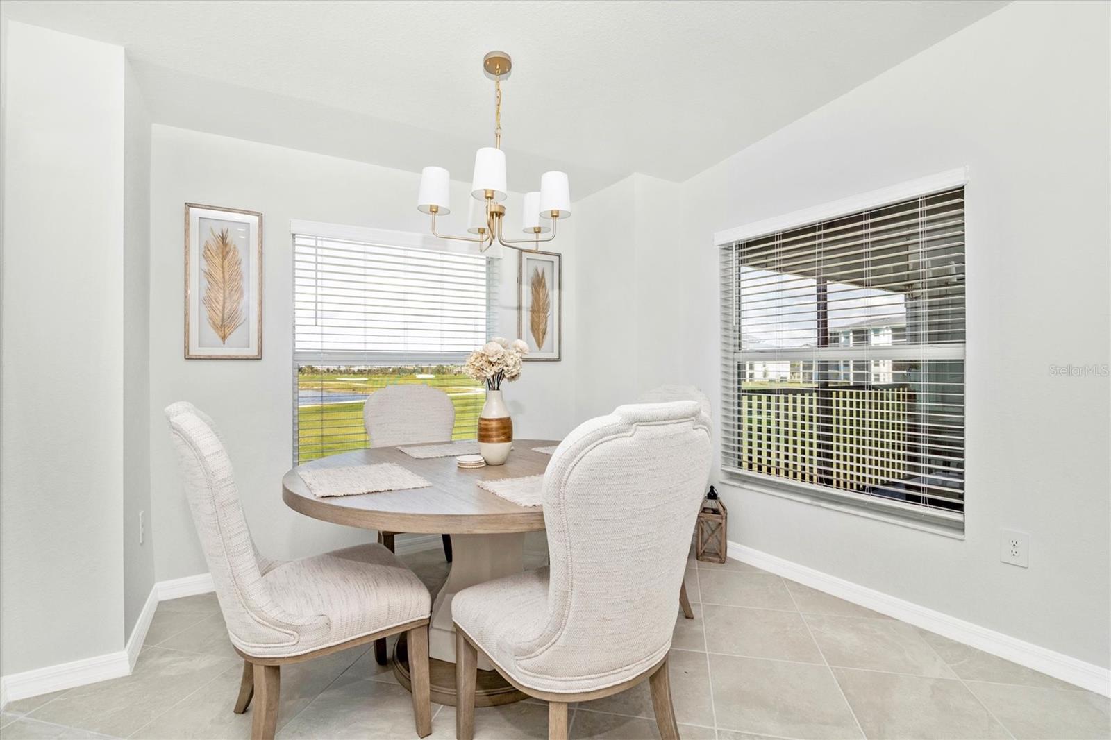 Image 19 of 89 For 17505 Opal Sand Drive 206