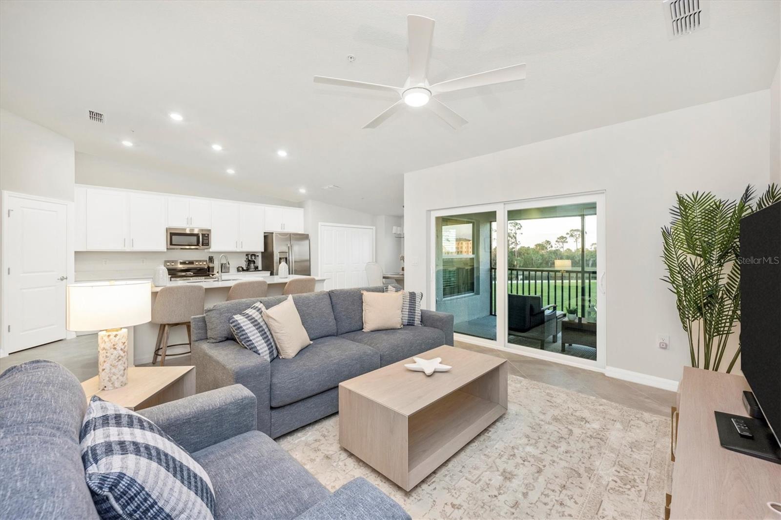 Image 21 of 89 For 17505 Opal Sand Drive 206