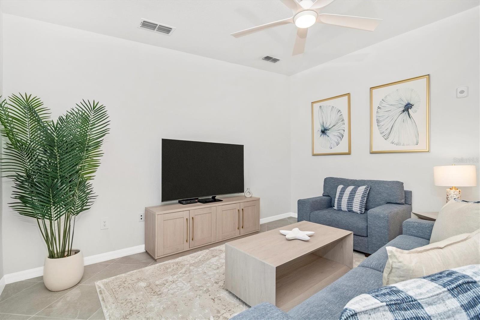 Image 25 of 89 For 17505 Opal Sand Drive 206