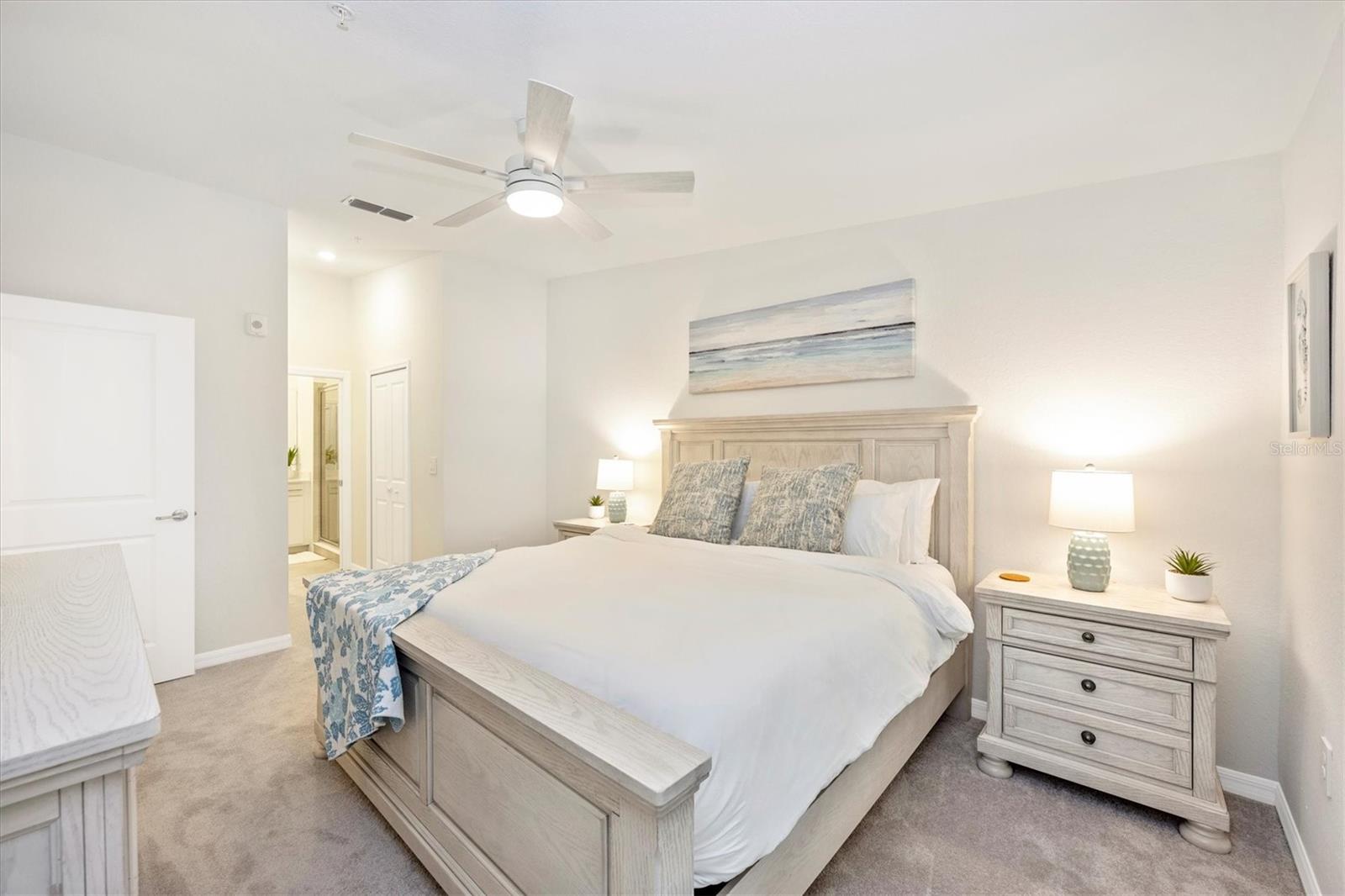 Image 33 of 89 For 17505 Opal Sand Drive 206