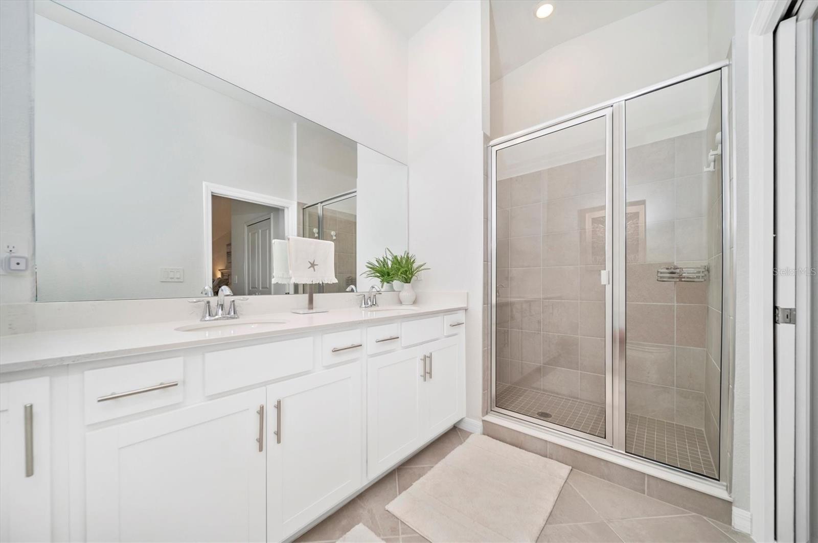 Image 36 of 89 For 17505 Opal Sand Drive 206