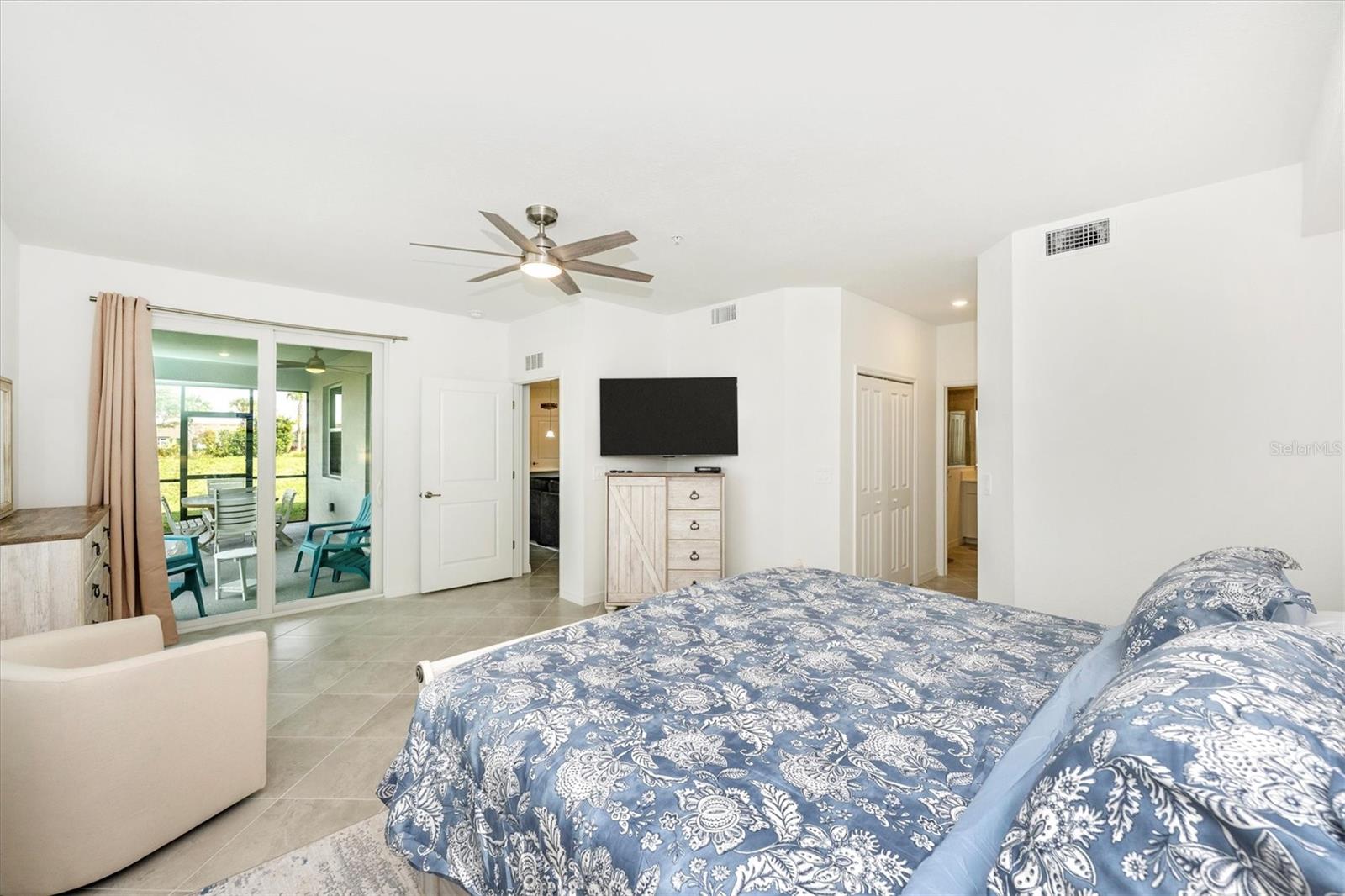 Image 32 of 94 For 17775 Boracay Court 102