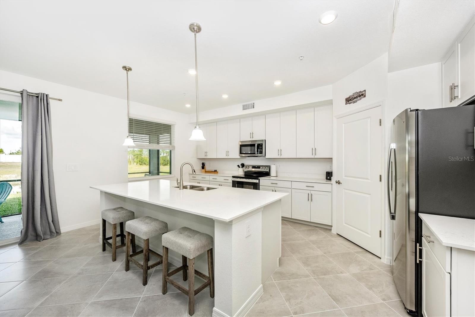 Image 7 of 94 For 17775 Boracay Court 102