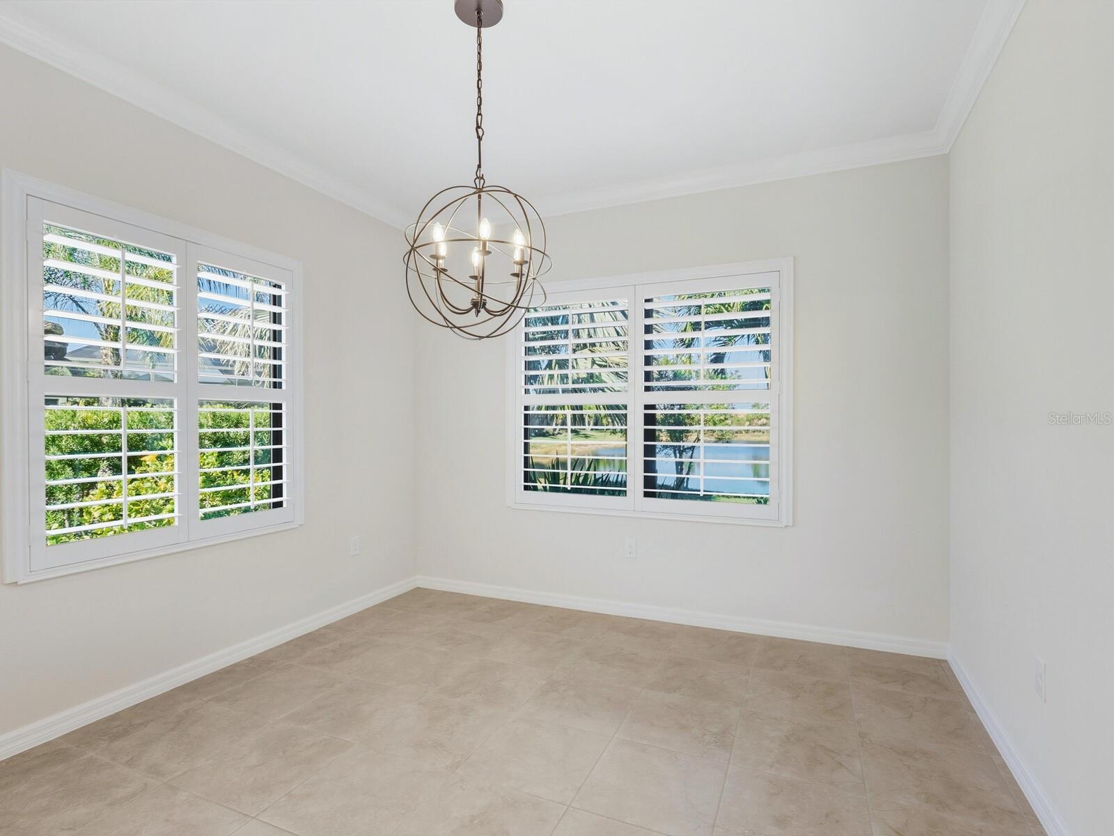 Image 13 of 45 For 213 Malina Court