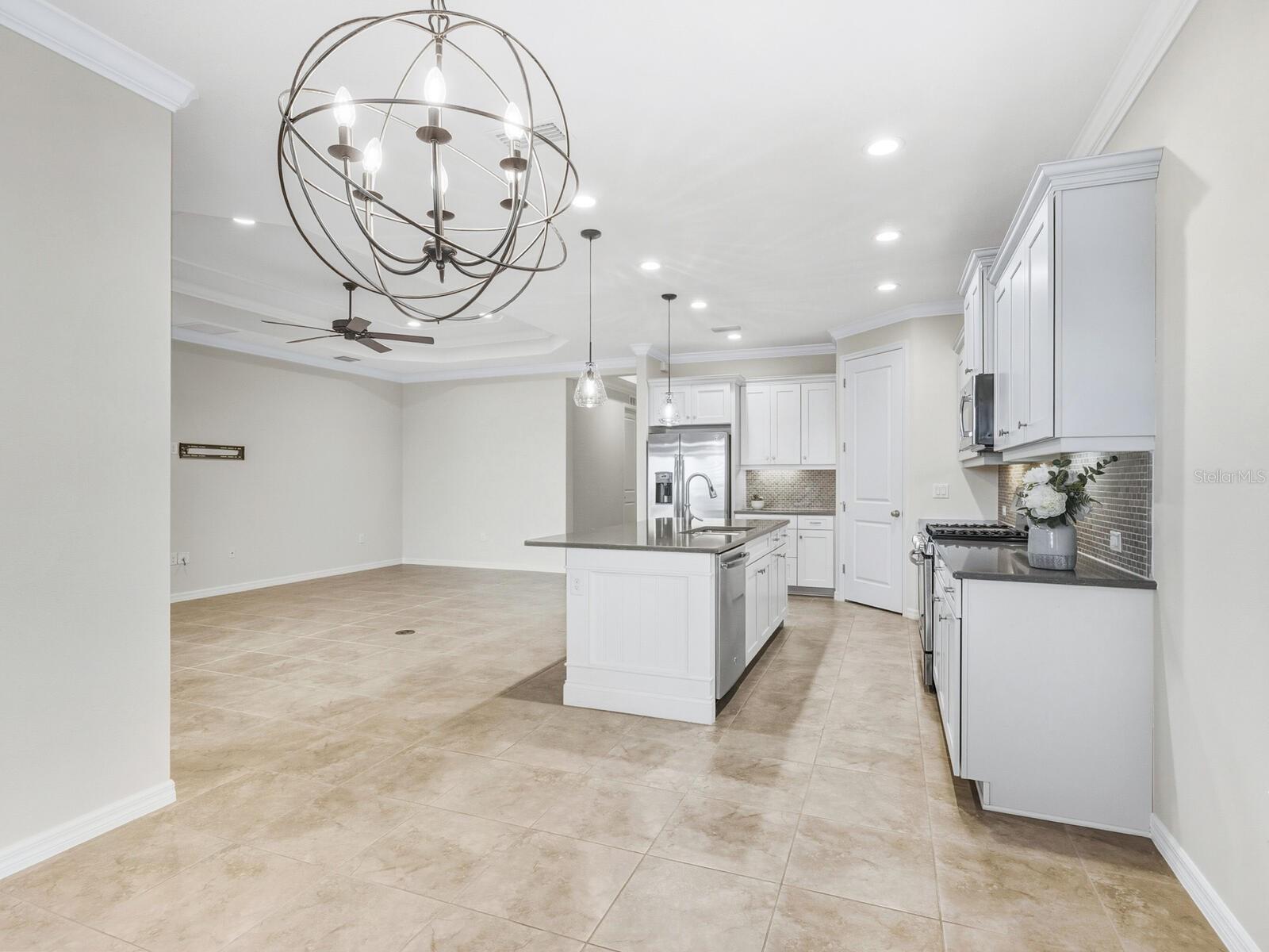 Image 14 of 45 For 213 Malina Court