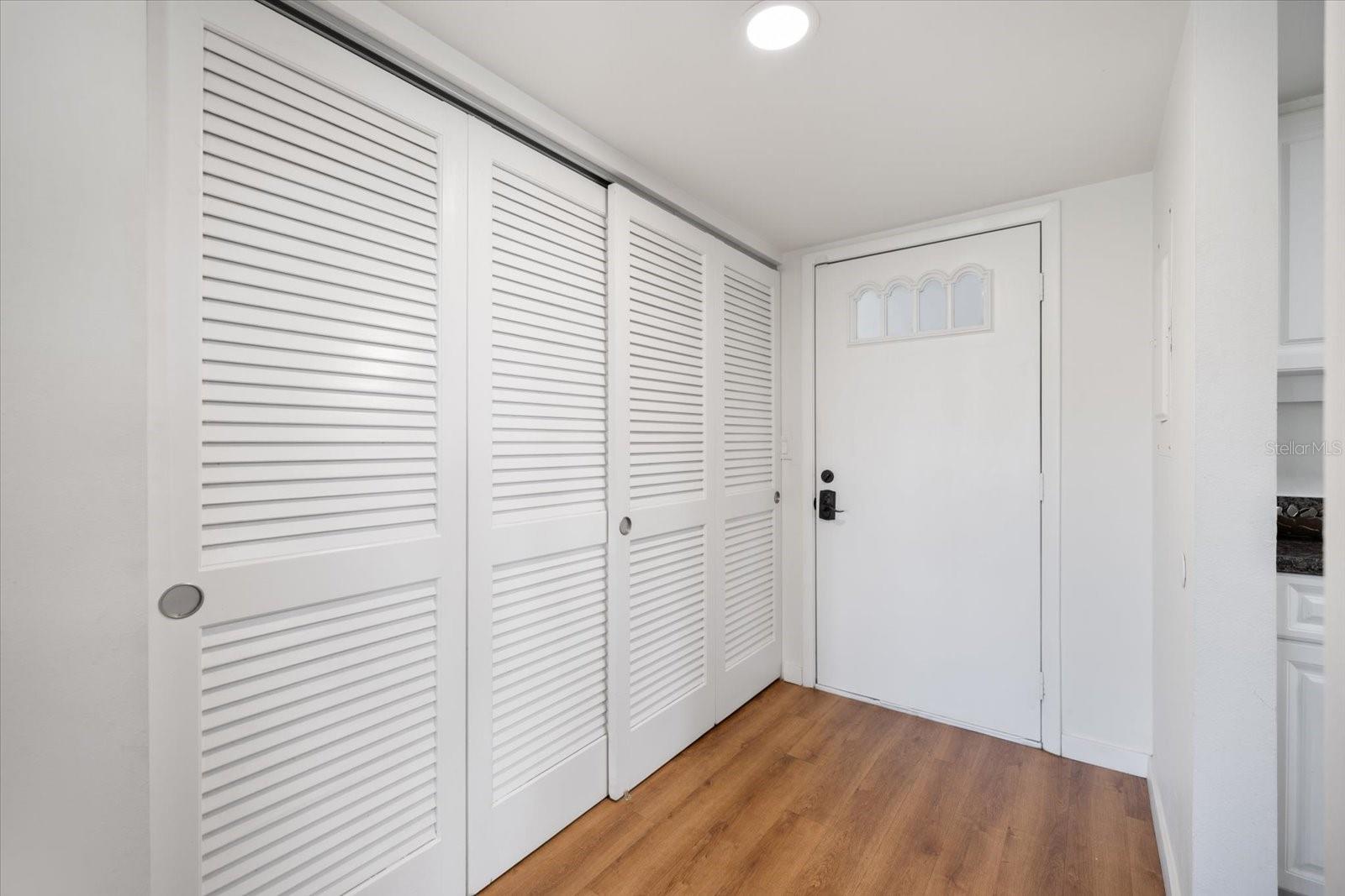 Image 35 of 44 For 822 Capri Isles Boulevard 107