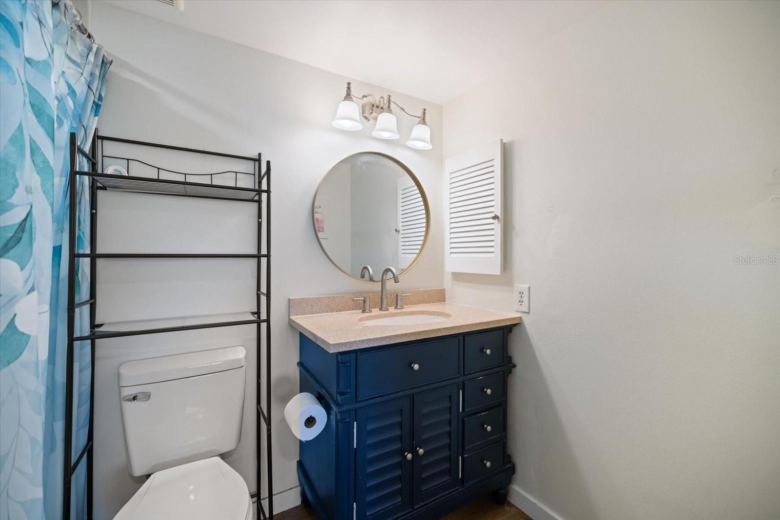 Image 36 of 44 For 822 Capri Isles Boulevard 107