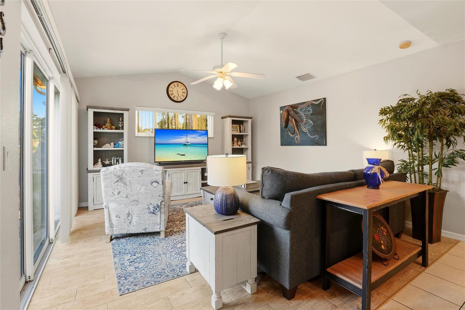 Image 16 of 38 For 2585 Wyola Avenue