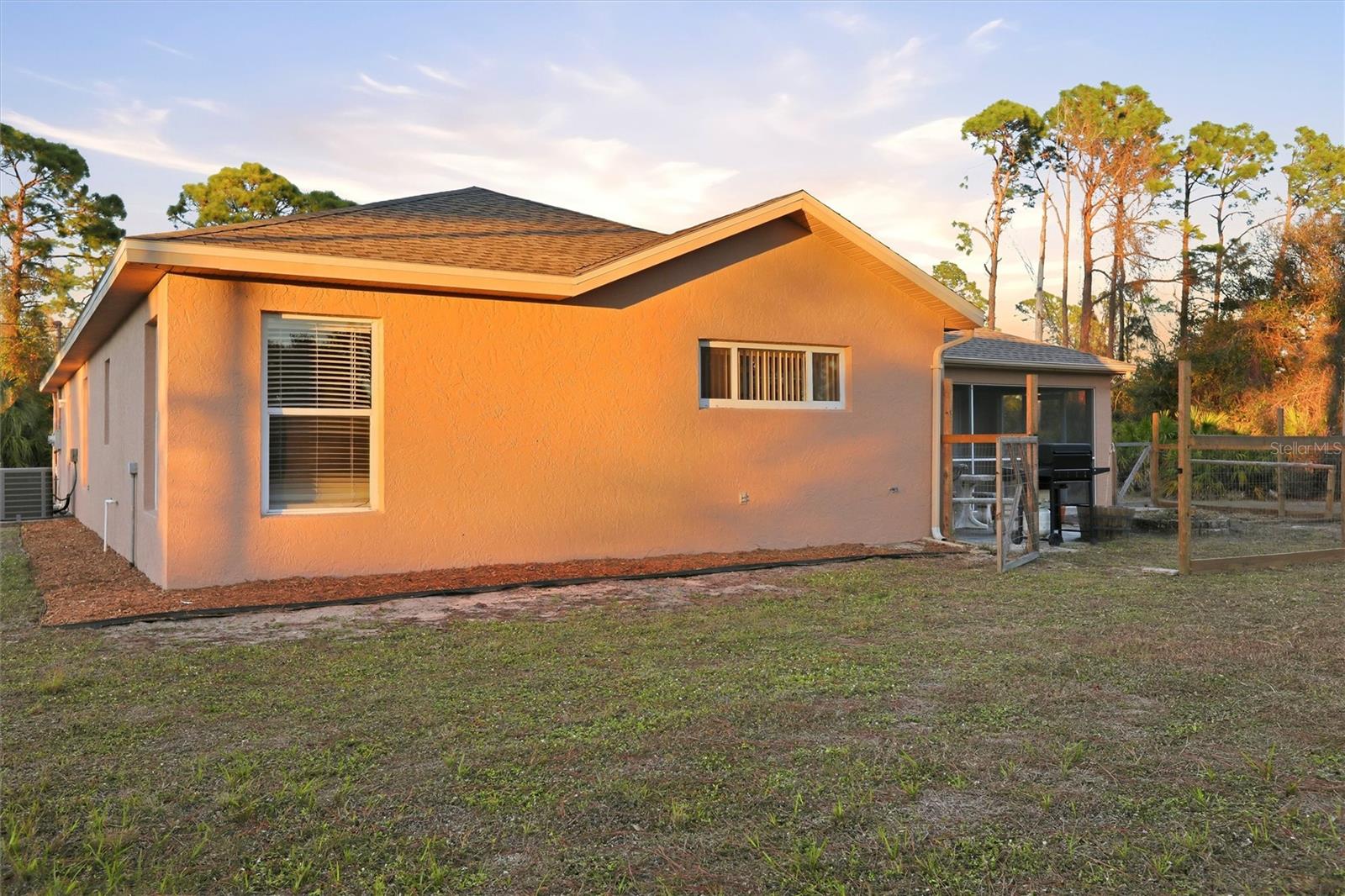 Image 36 of 38 For 2585 Wyola Avenue