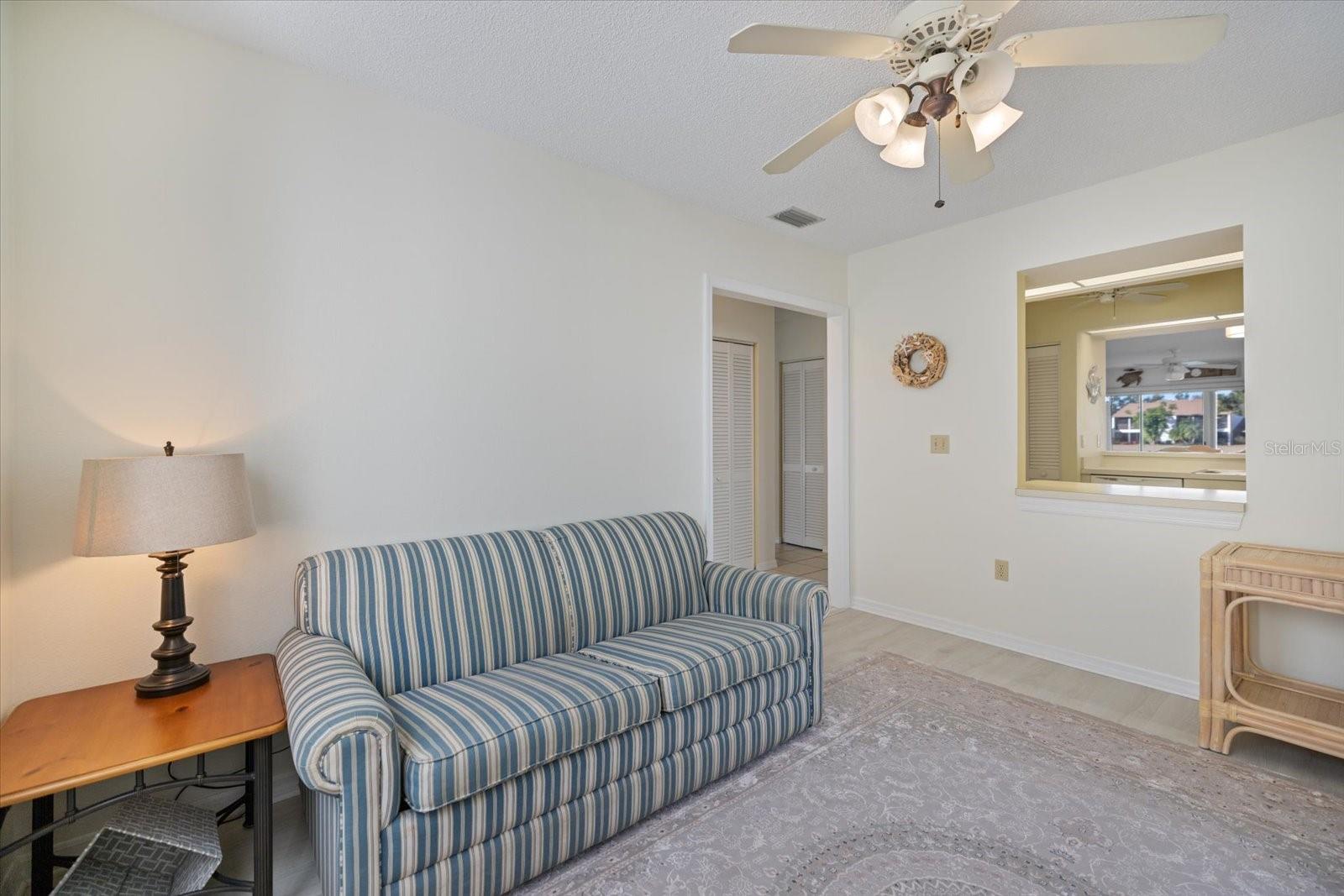 Image 15 of 37 For 880 Bird Bay Drive W 106