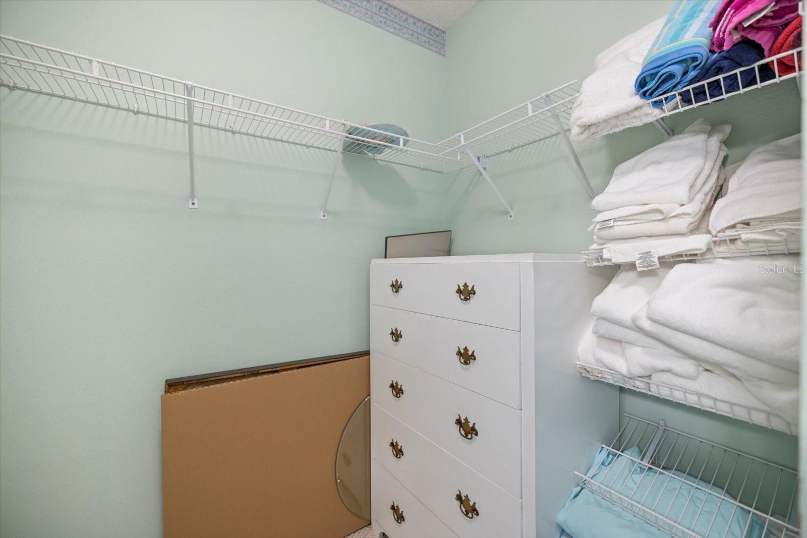 Image 28 of 37 For 880 Bird Bay Drive W 106