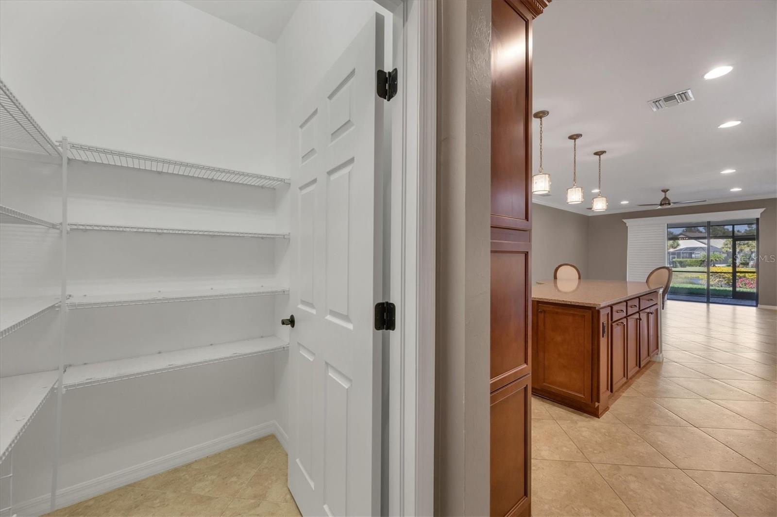 Image 18 of 67 For 6713 Chester Trail