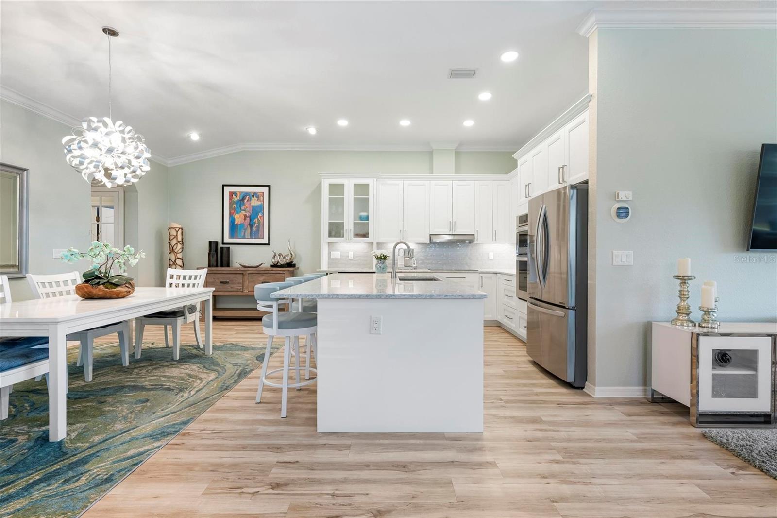 Image 13 of 56 For 211 Vista Del Lago Way