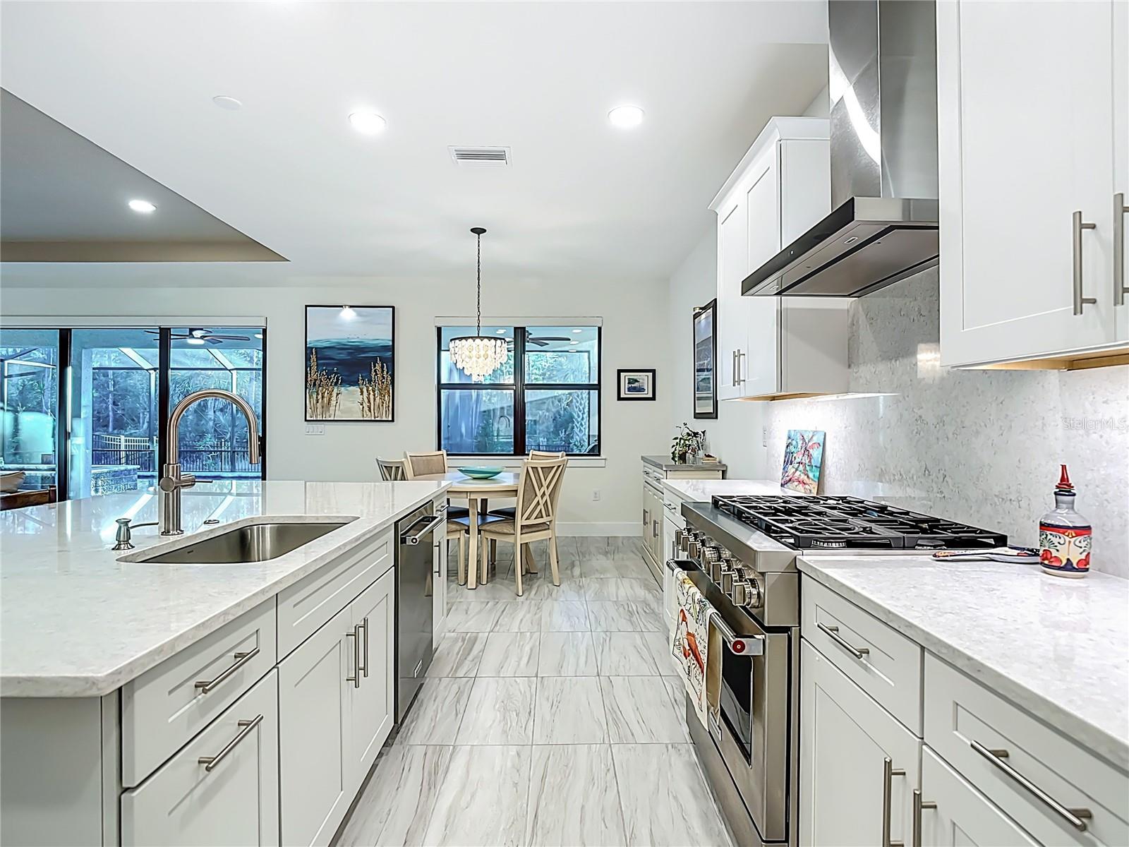 Image 32 of 71 For 12745 Morning Mist Place