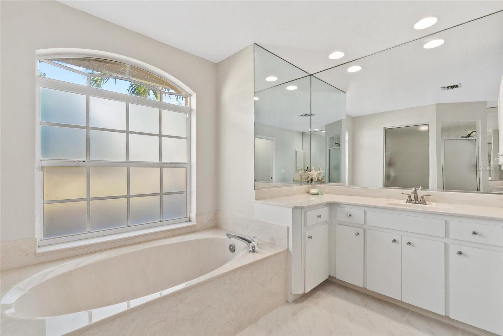 Image 27 of 66 For 331 Meadow Beauty Court