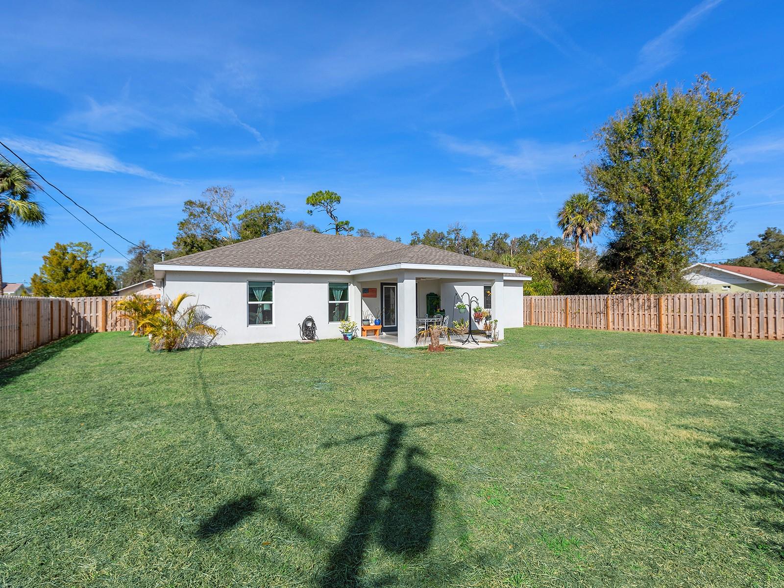 Image 25 of 27 For 3784 Fontainebleau Street