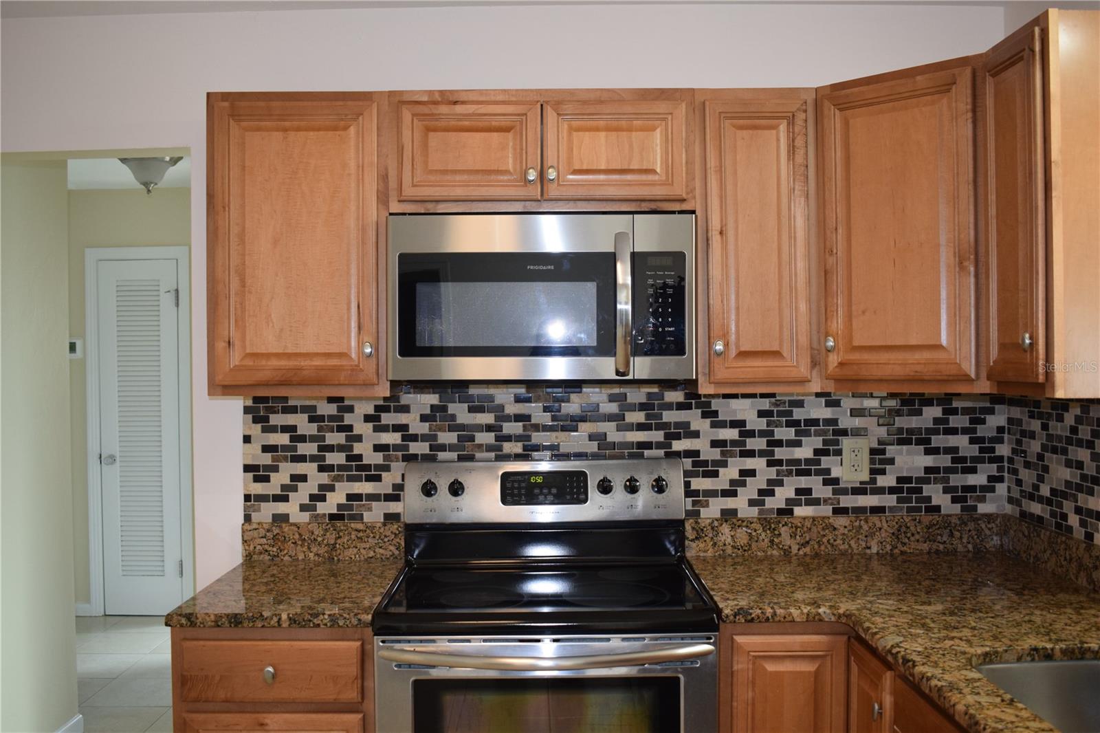 Image 15 of 46 For 808 Cypress Avenue