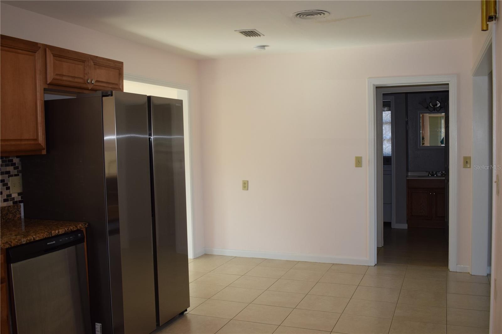 Image 19 of 46 For 808 Cypress Avenue