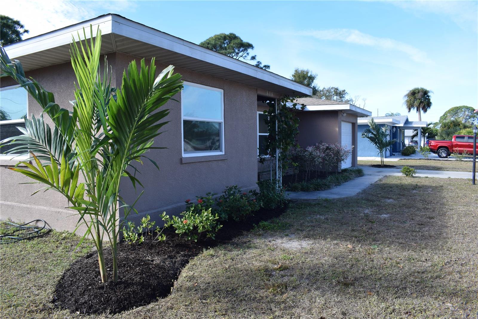 Image 3 of 46 For 808 Cypress Avenue