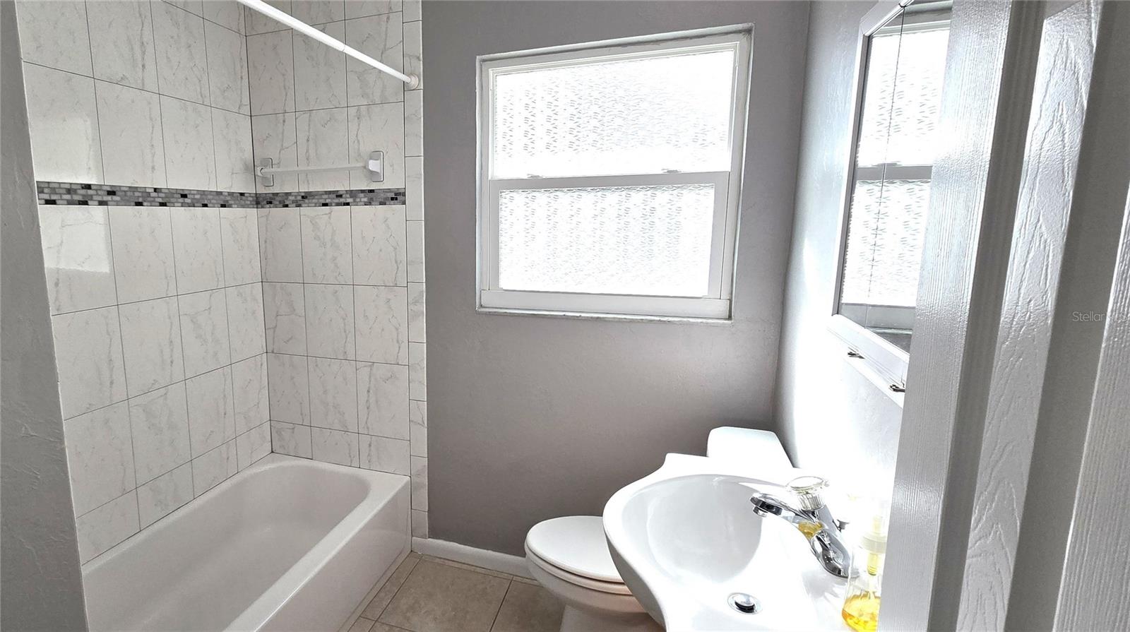 Image 30 of 46 For 808 Cypress Avenue