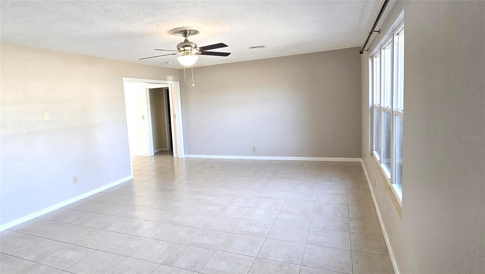 Image 9 of 46 For 808 Cypress Avenue