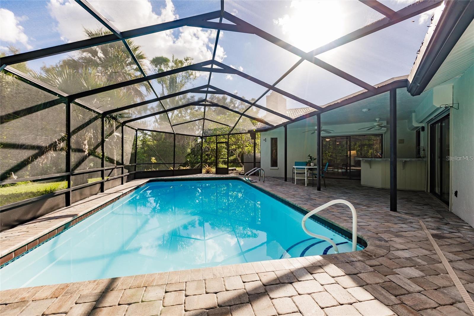 Image 28 of 45 For 904 Doral Lane