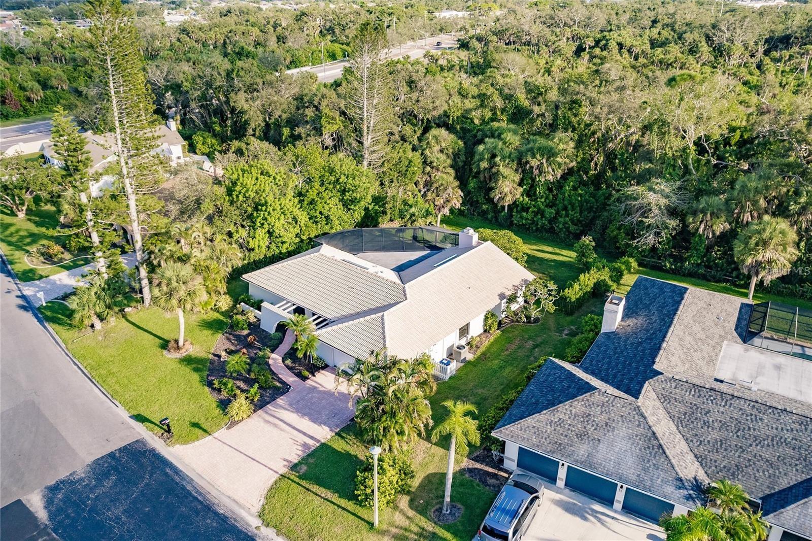 Image 38 of 45 For 904 Doral Lane