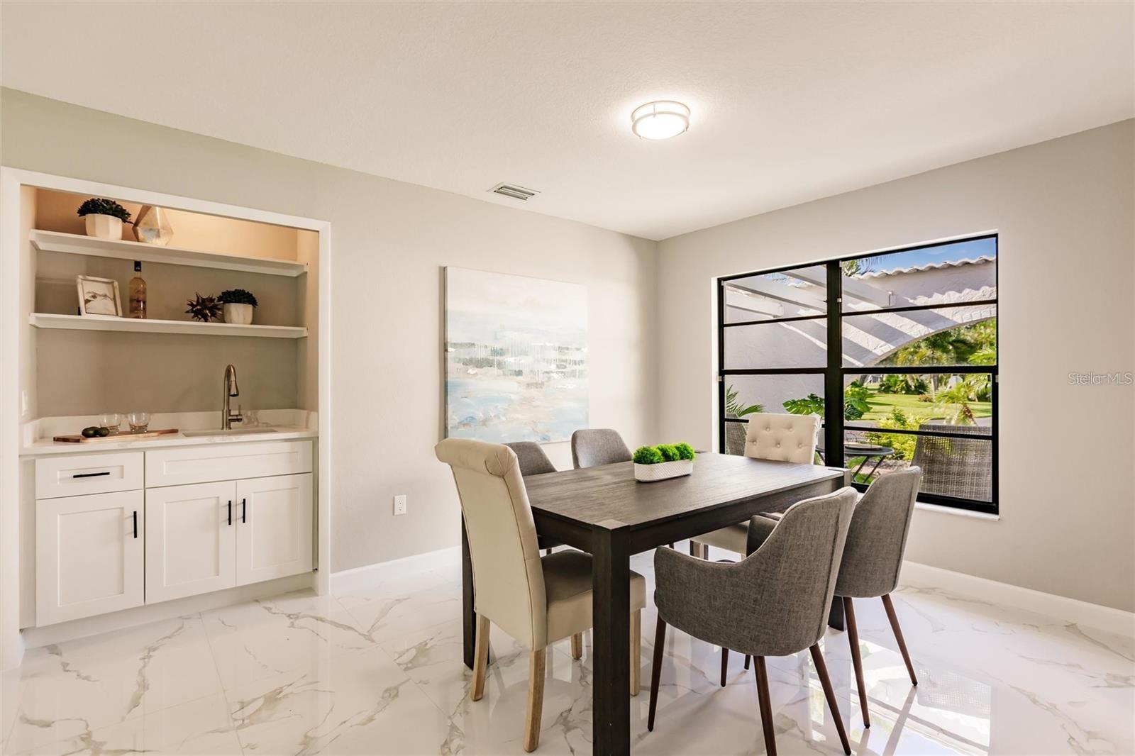 Image 5 of 45 For 904 Doral Lane