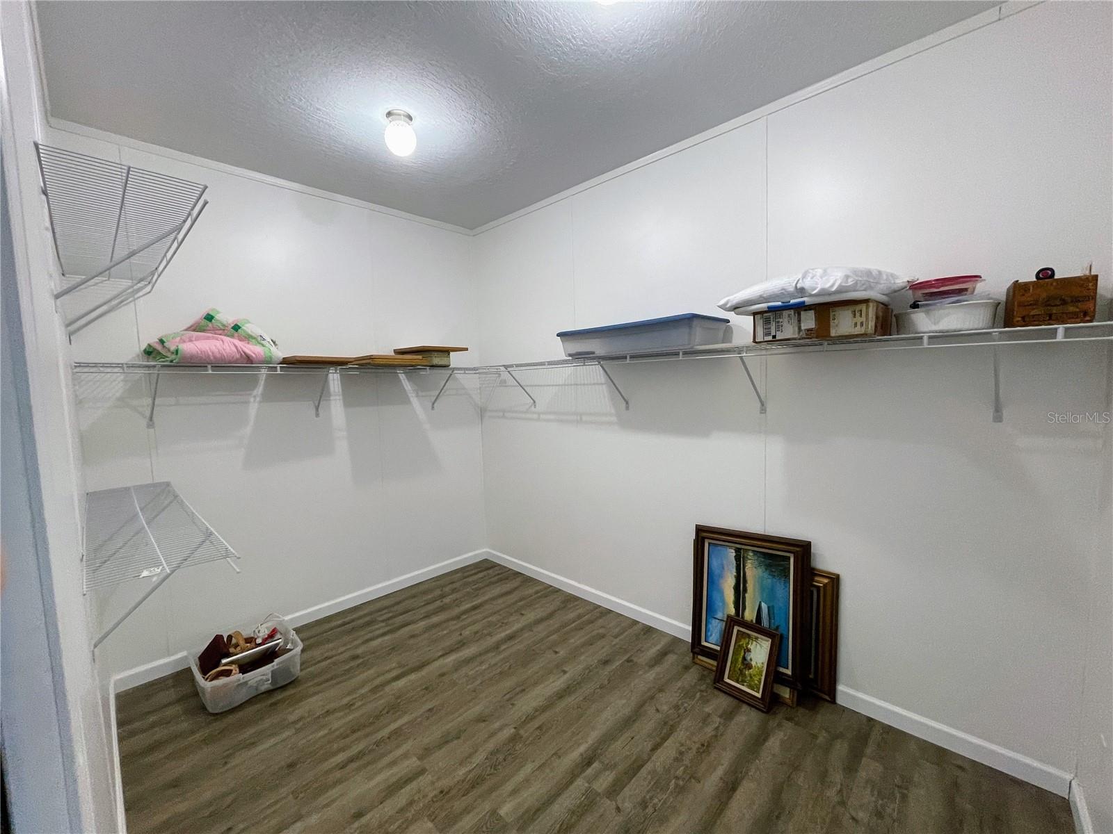 Image 12 of 27 For 612 Carefree