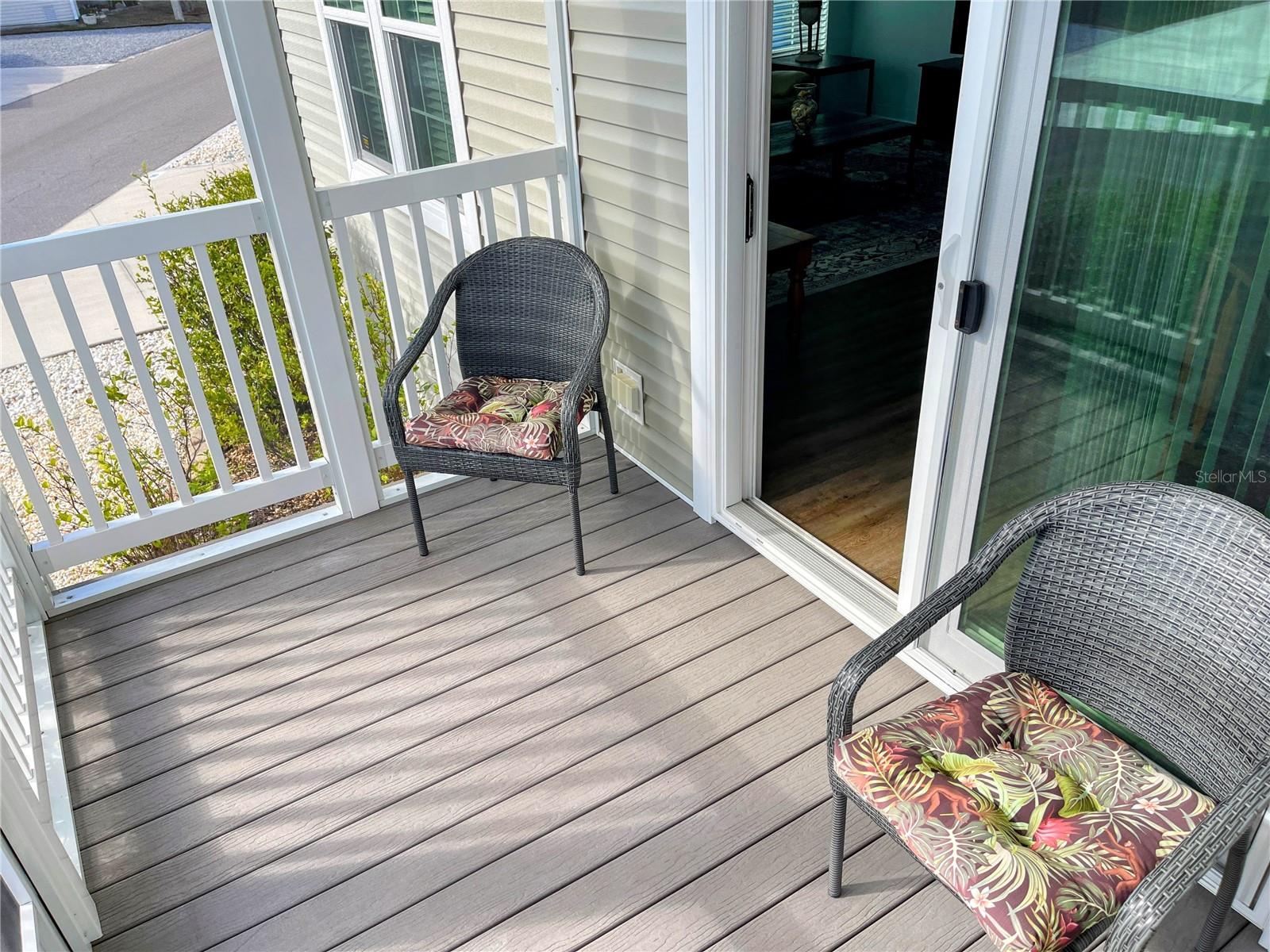 Image 17 of 27 For 612 Carefree