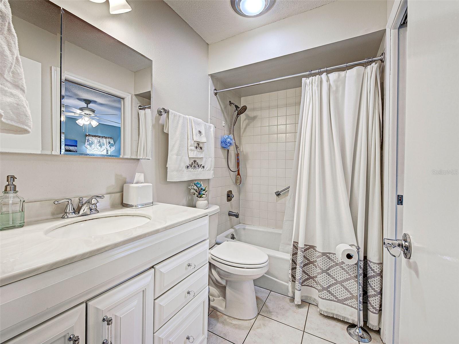 Image 32 of 61 For 1657 Bal Harbour Drive 2