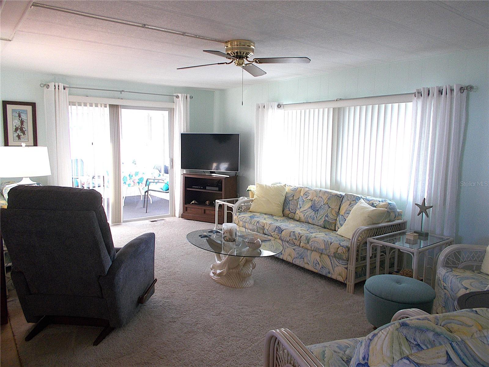 Image 11 of 26 For 434 Spruce Avenue