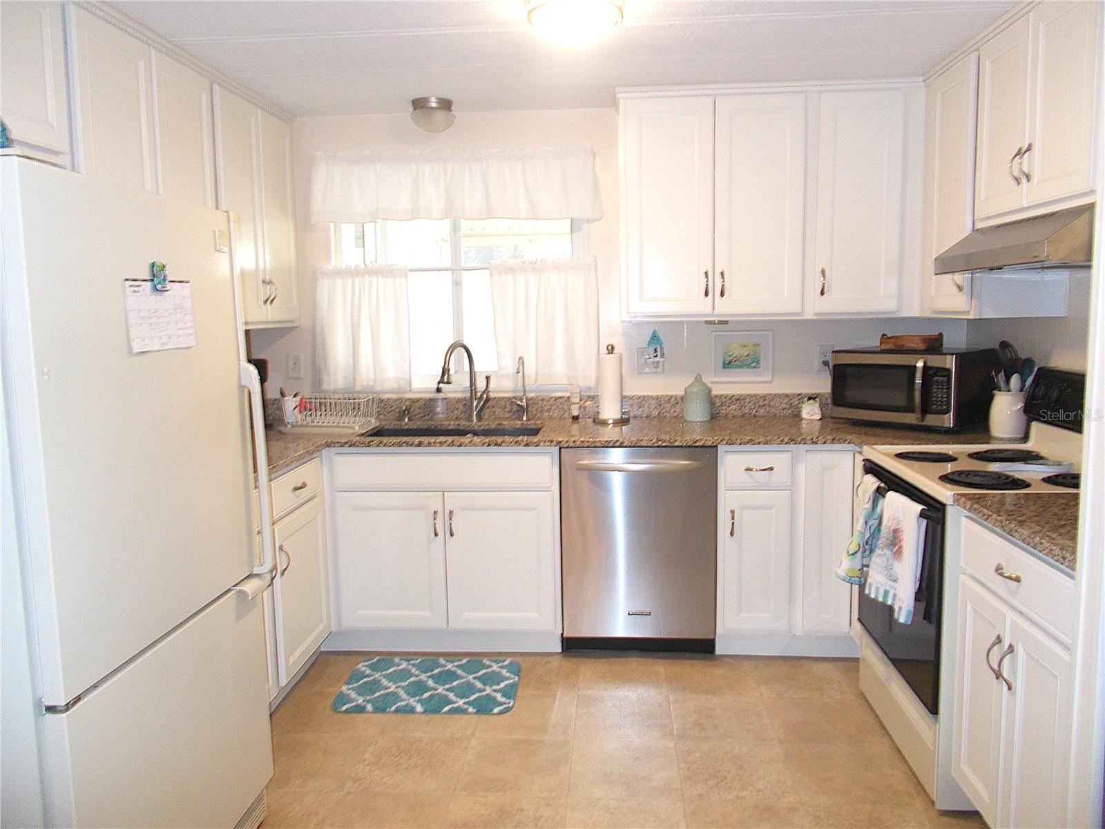 Image 5 of 26 For 434 Spruce Avenue