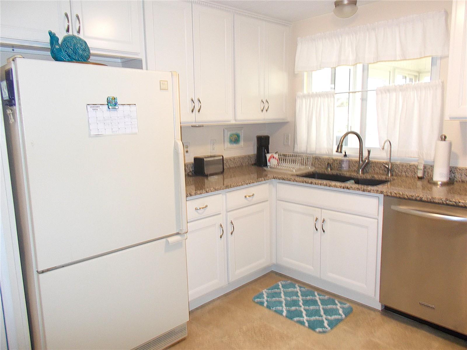 Image 7 of 26 For 434 Spruce Avenue