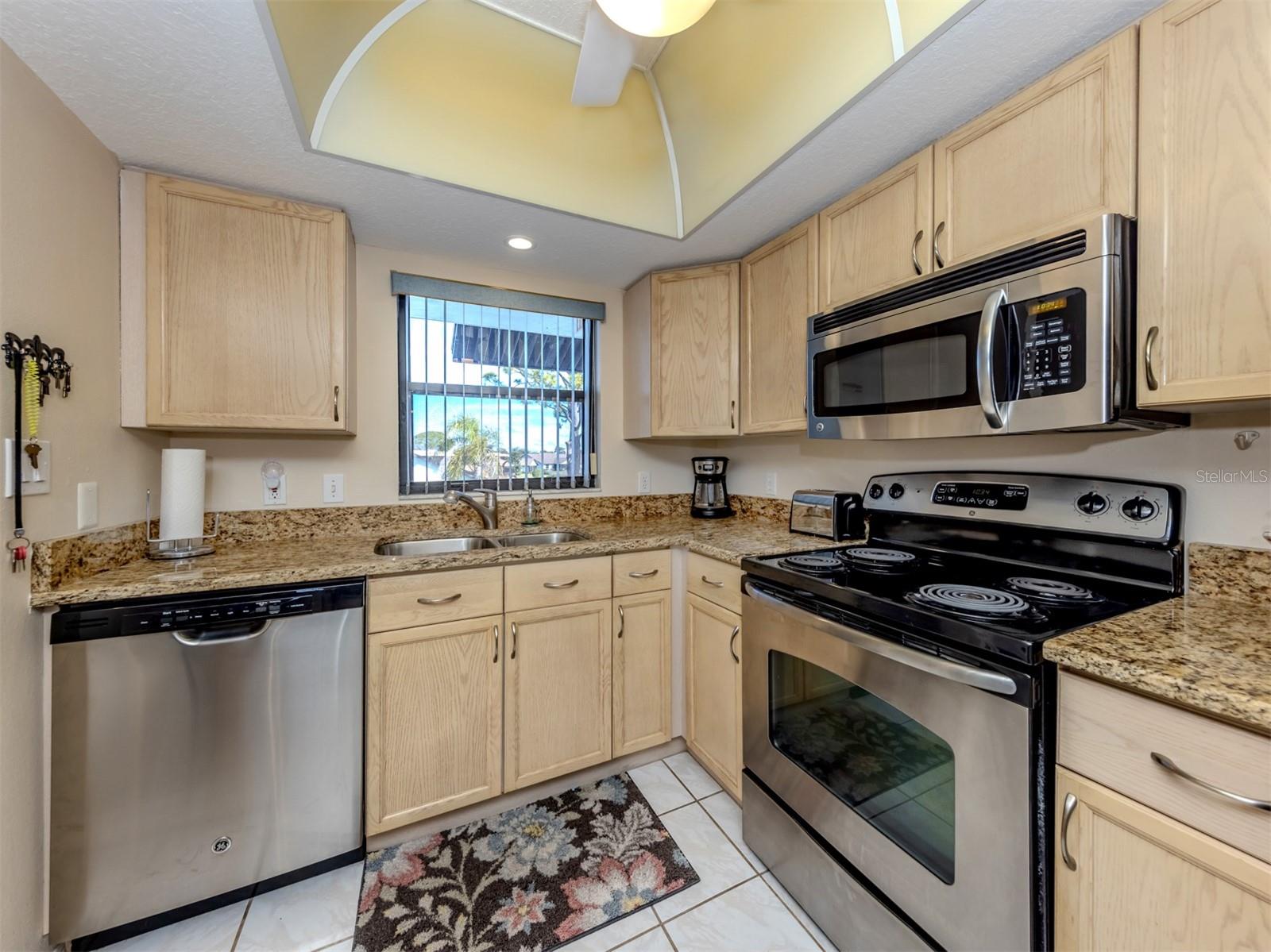 Image 17 of 76 For 1211 Capri Isles Boulevard 114