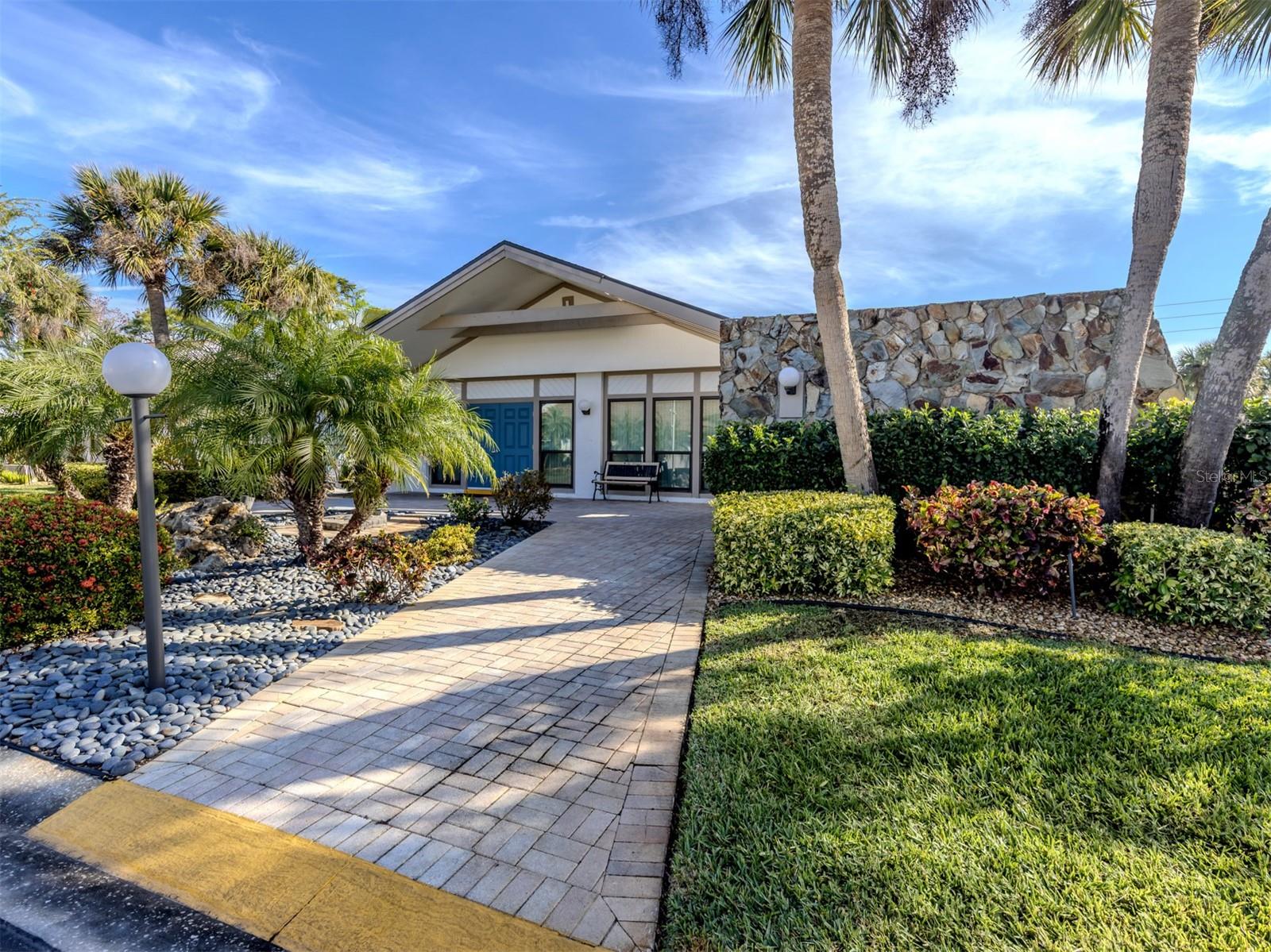 Image 73 of 76 For 1211 Capri Isles Boulevard 114