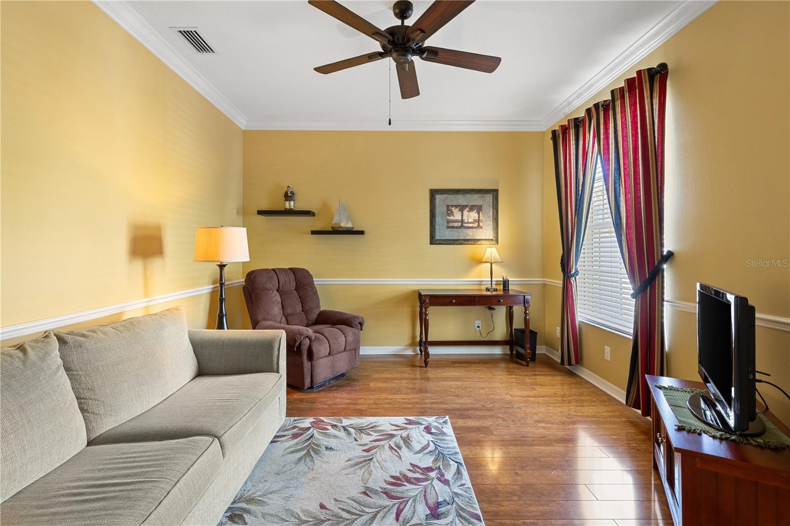 Image 30 of 59 For 1567 Monarch Drive