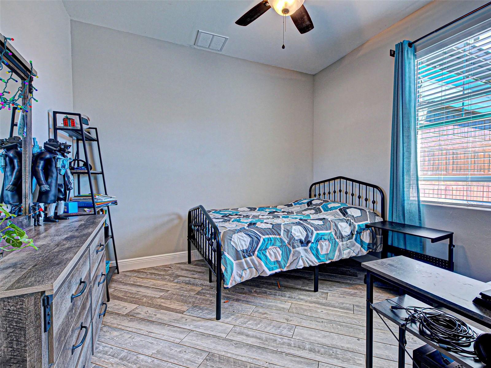 Image 28 of 66 For 3109 Daphne Road