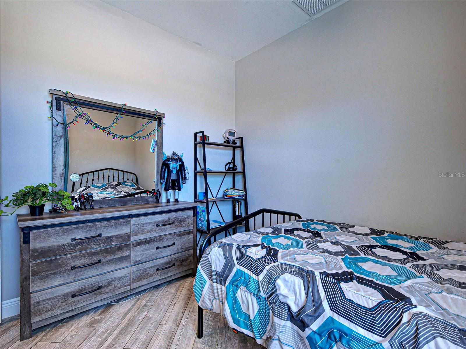 Image 30 of 66 For 3109 Daphne Road