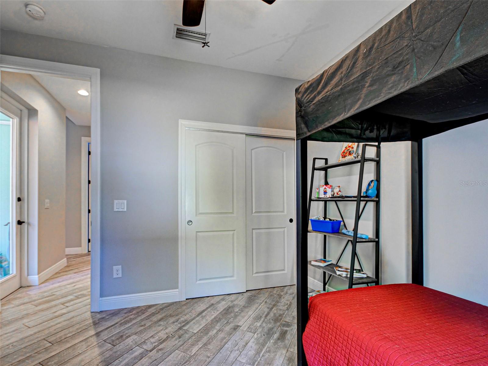 Image 40 of 66 For 3109 Daphne Road