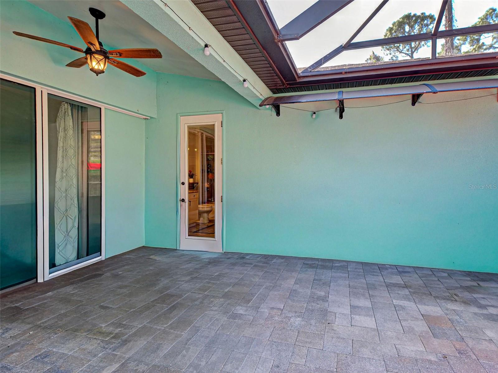 Image 62 of 66 For 3109 Daphne Road