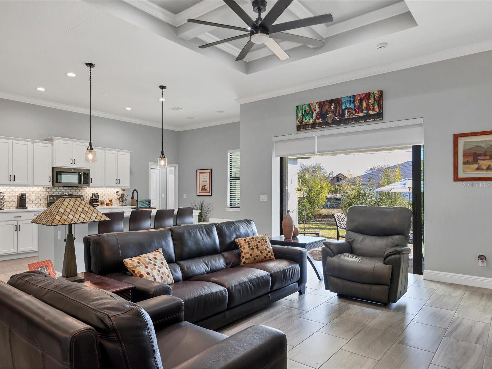 Image 7 of 46 For 10461 Euston Avenue