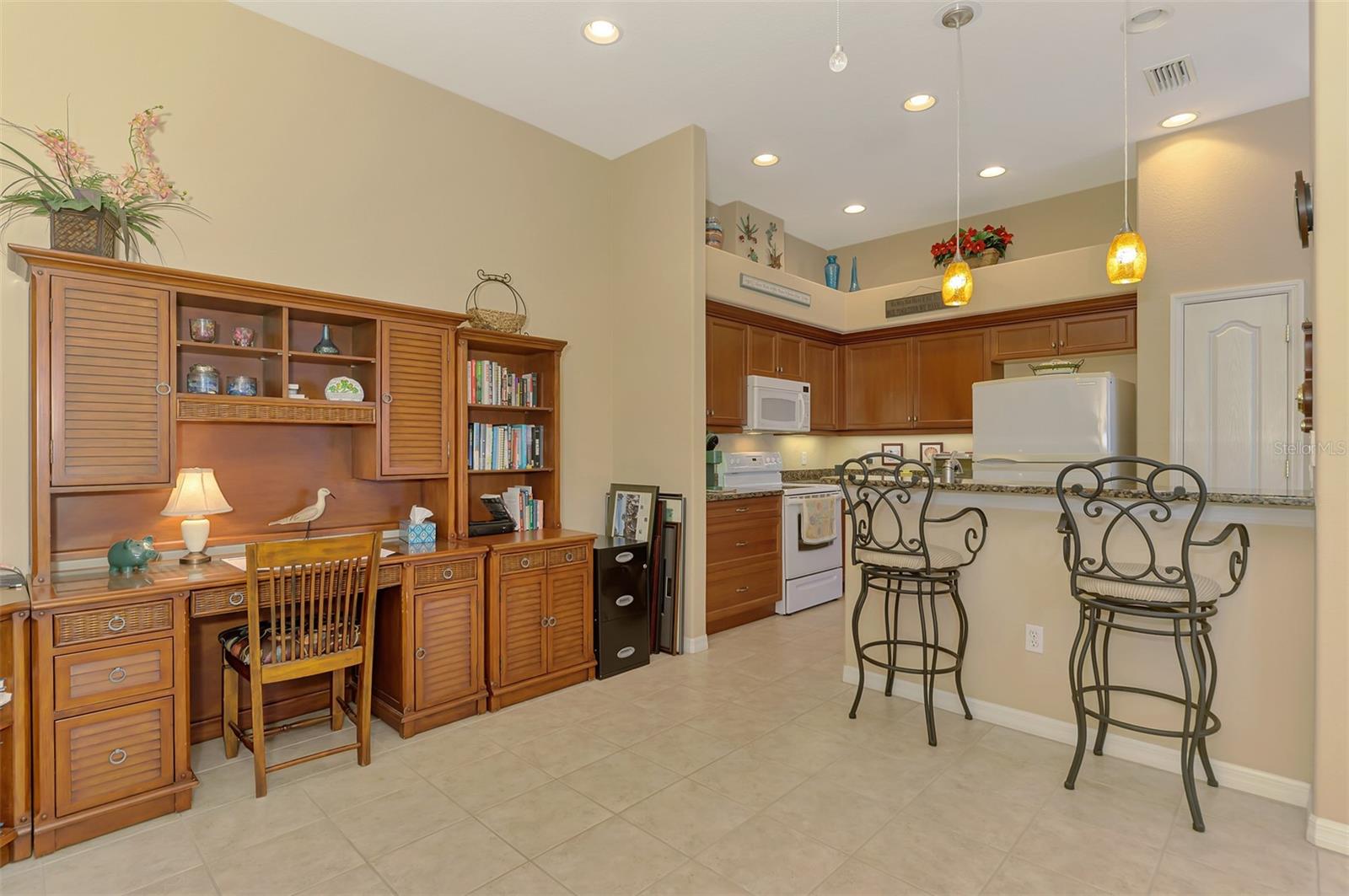 Image 26 of 58 For 1035 Topelis Drive