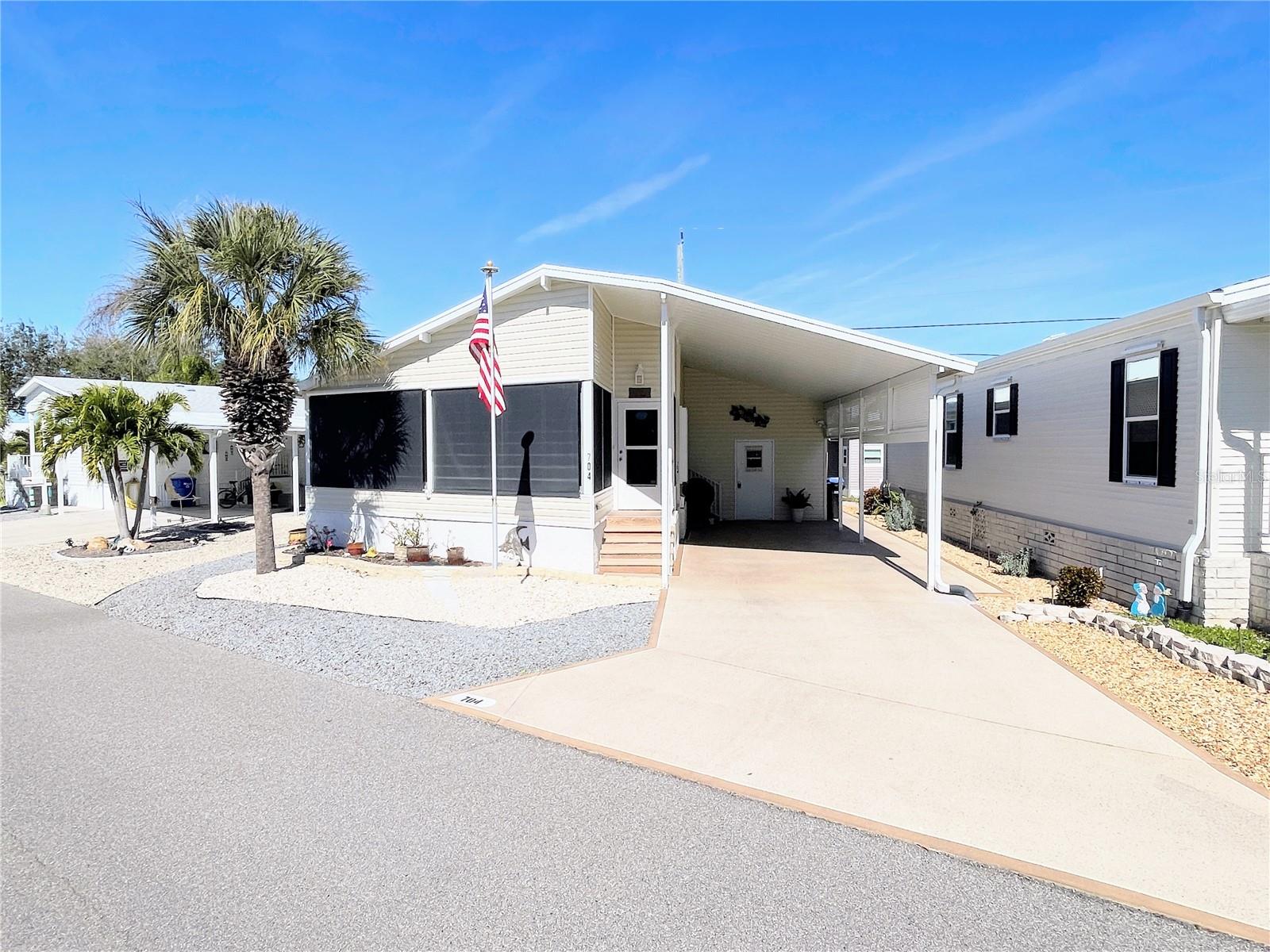 Details for 704 Carefree, VENICE, FL 34285