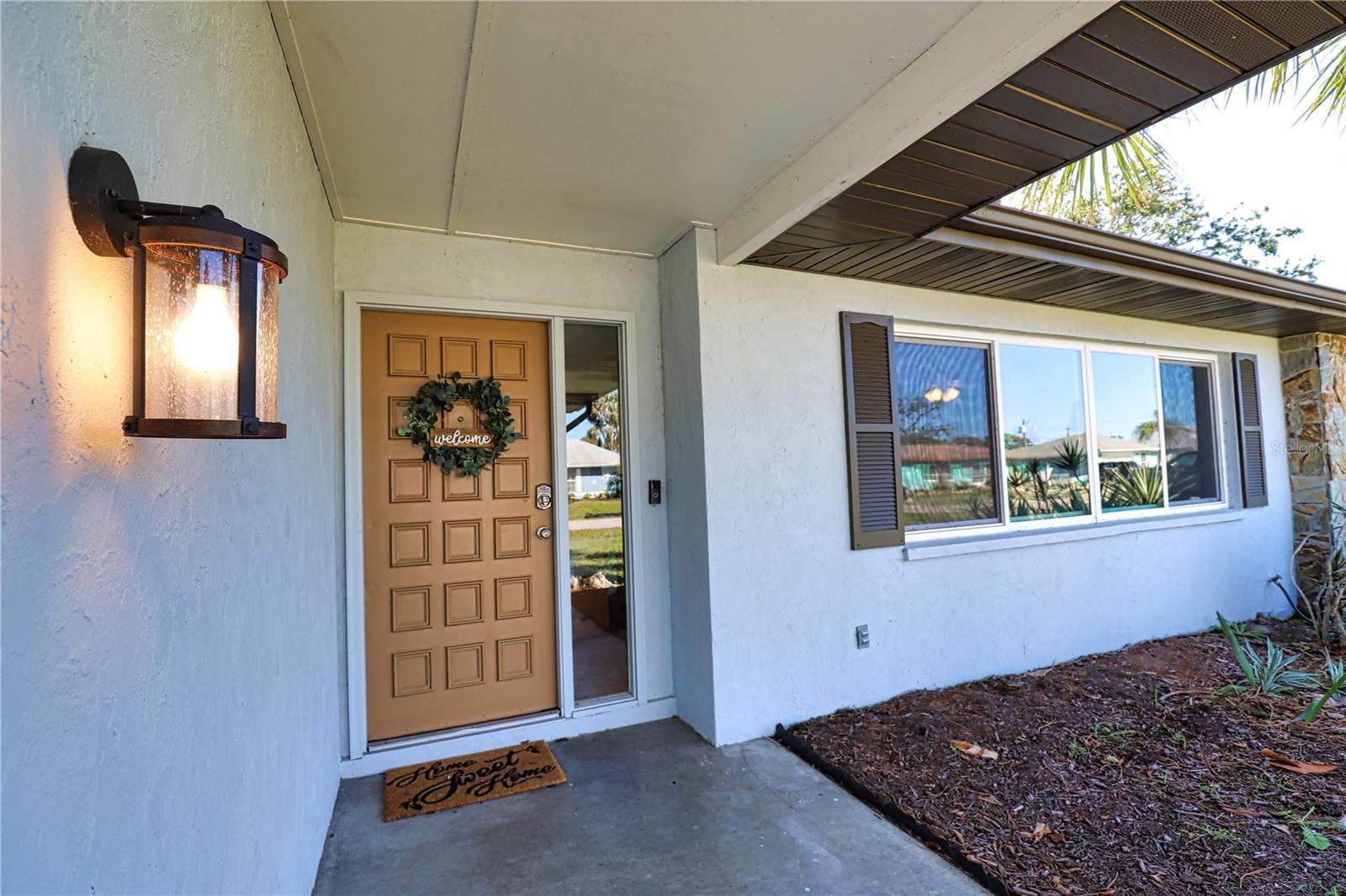 Image 3 of 38 For 1141 Royal Road