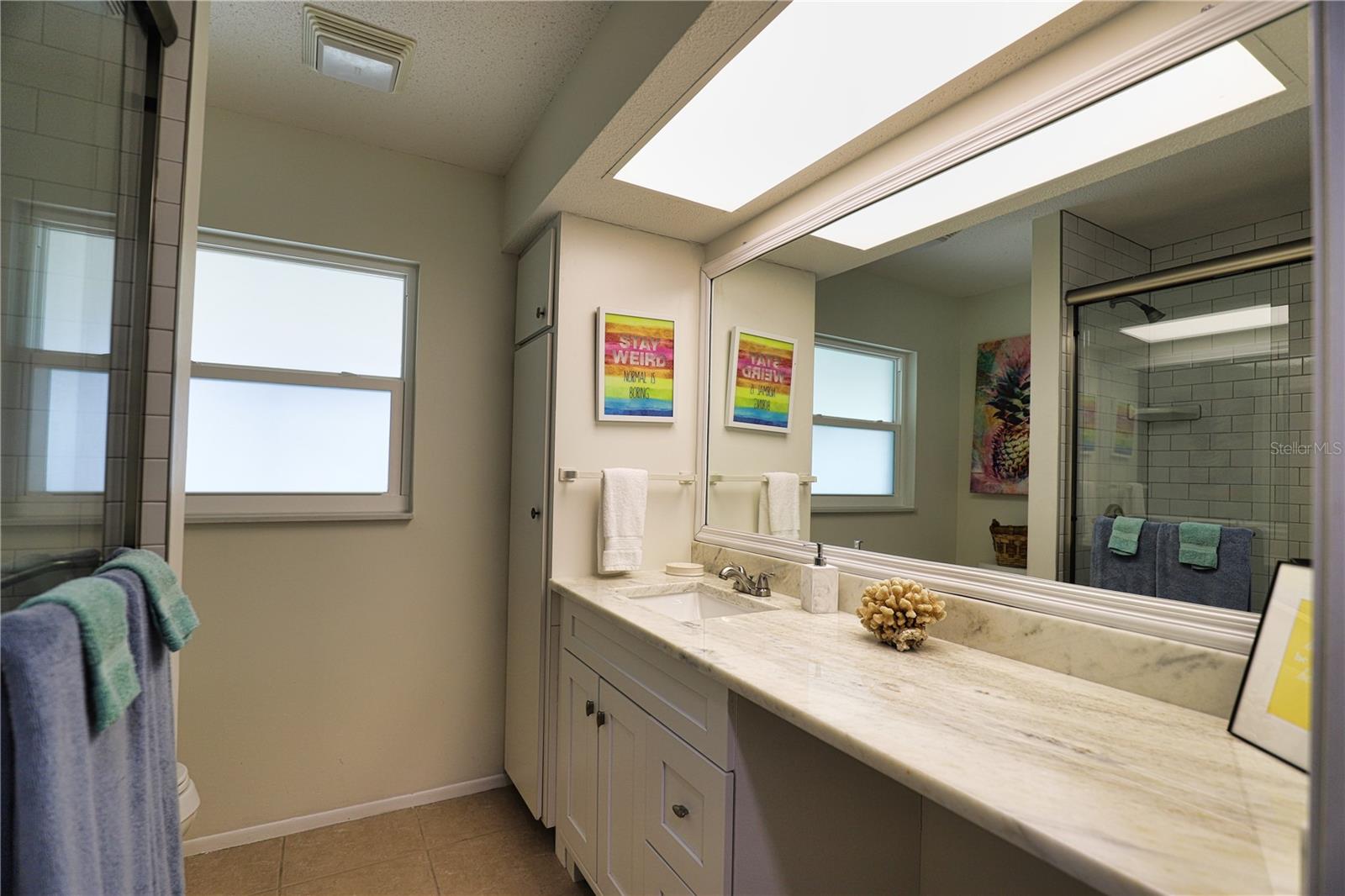 Image 34 of 38 For 1141 Royal Road