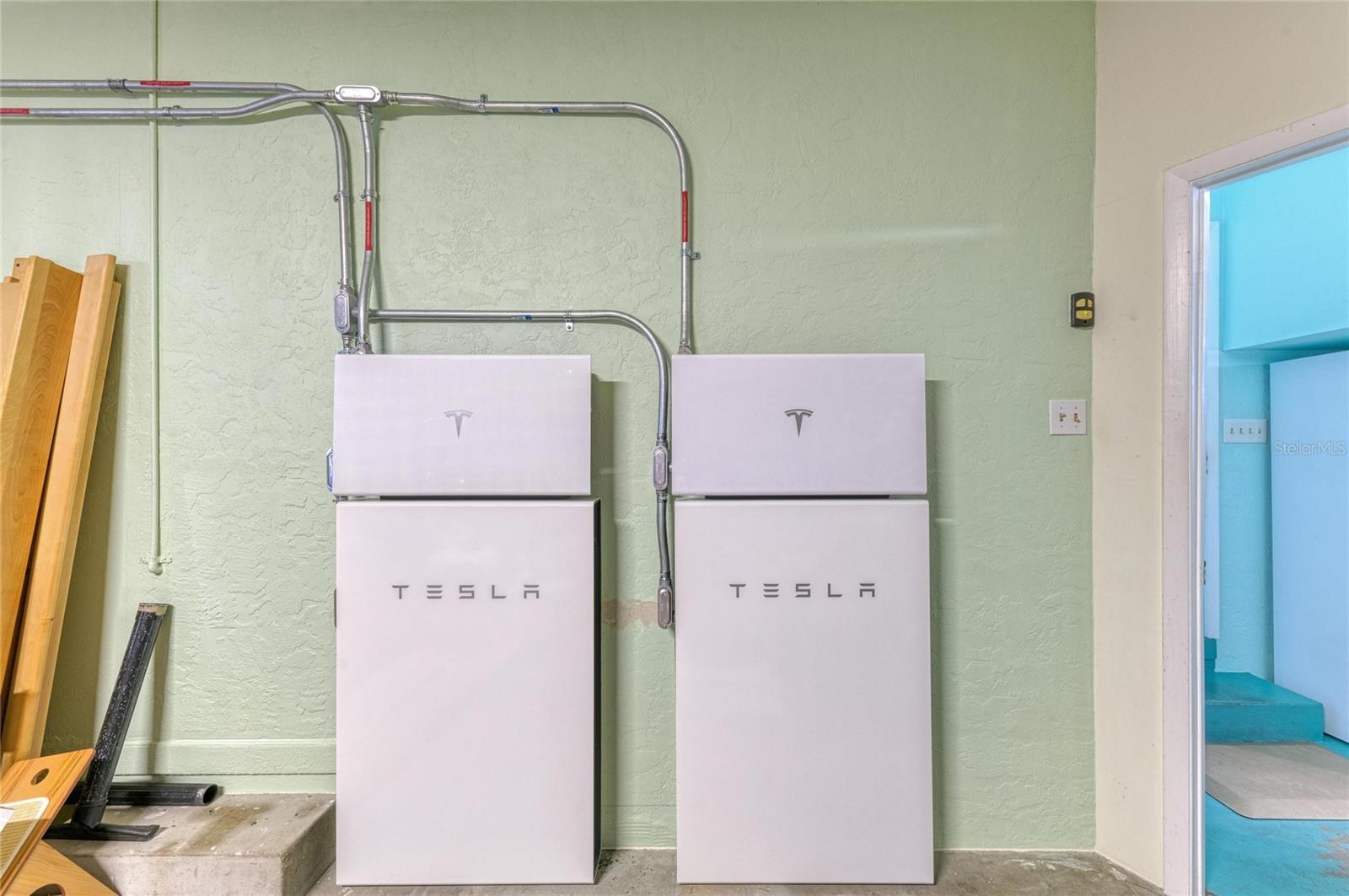 Image 42 of 98 For 612 Bayshore Road