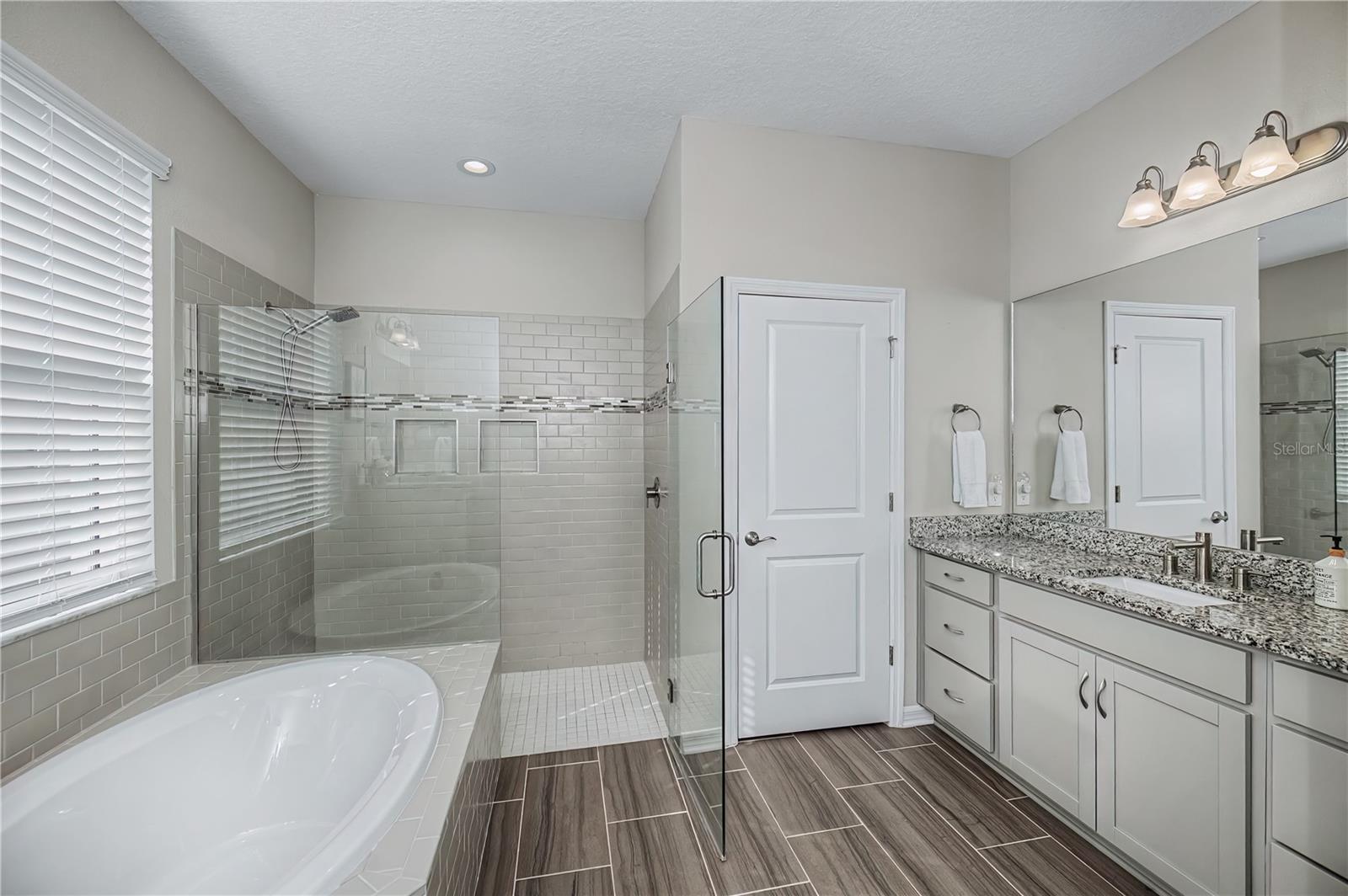 Image 38 of 71 For 19890 Montenero Way