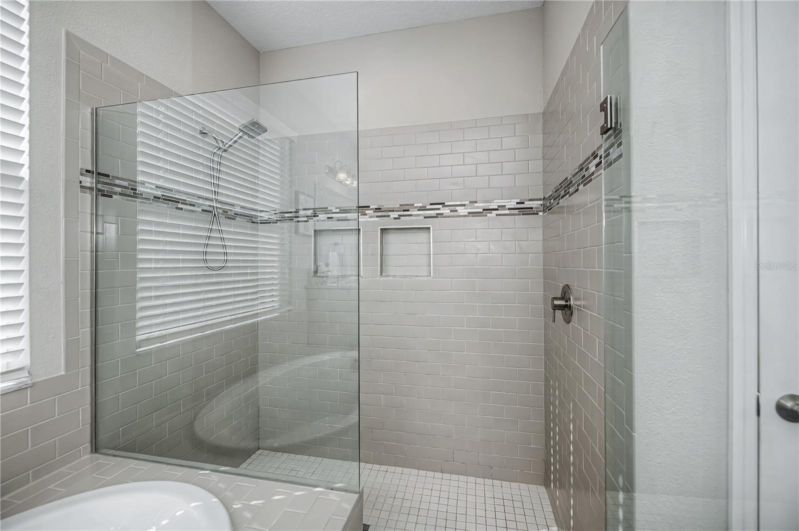 Image 39 of 71 For 19890 Montenero Way